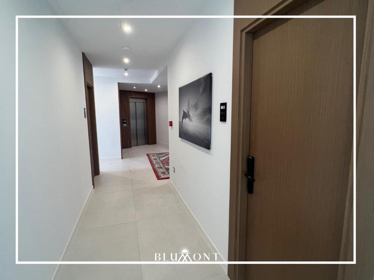 Luxury Rooftop Suites By Blumont Shkallnur Exterior photo