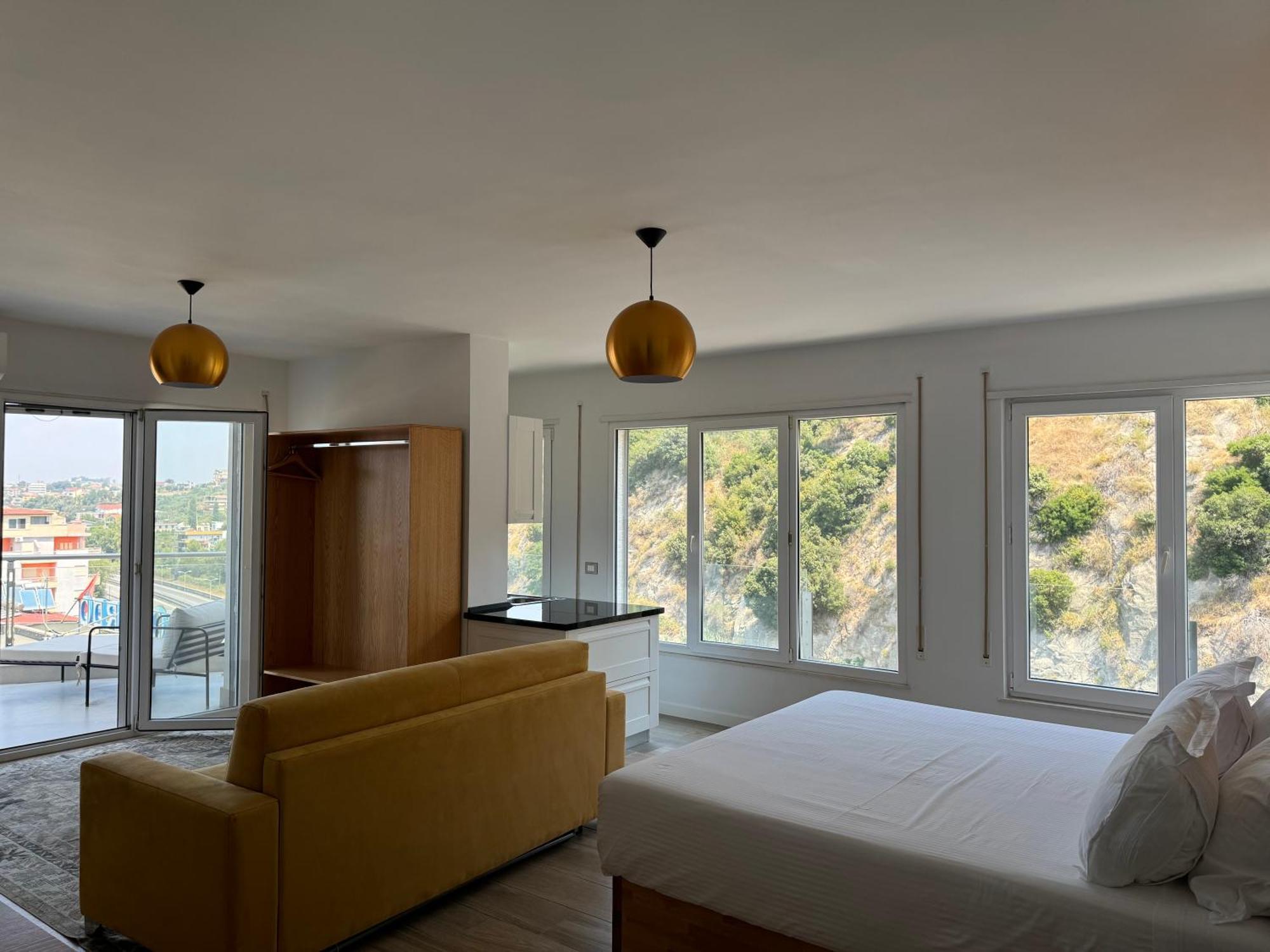 Luxury Rooftop Suites By Blumont Shkallnur Exterior photo